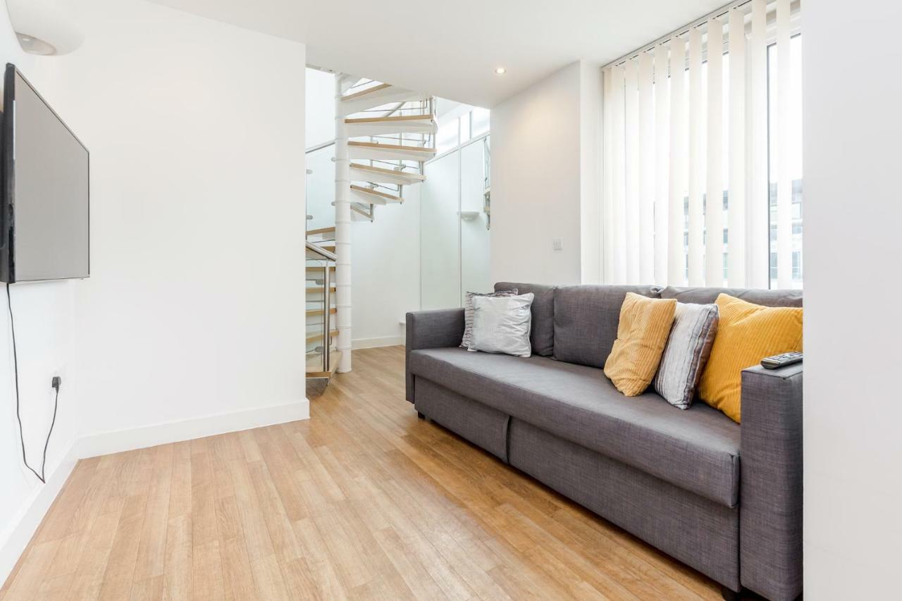 Royal Docks Penthouse Apartment London Ngoại thất bức ảnh